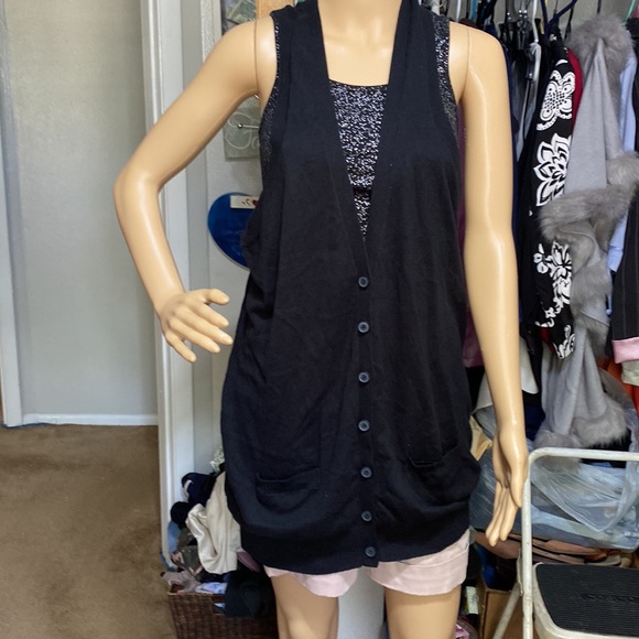 NWT vest XL - Picture 5 of 5